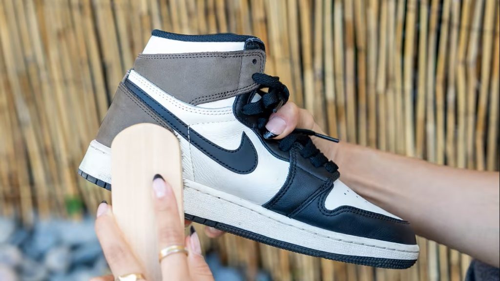 cuci sepatu bsd - shoeporter