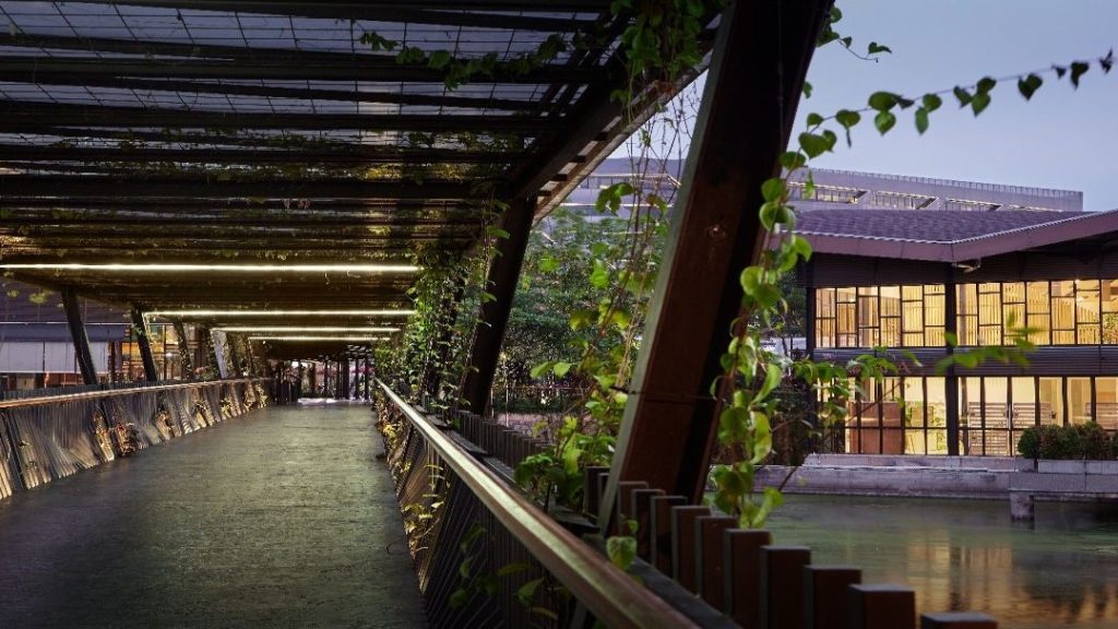 cuci sepatu - shoeporter