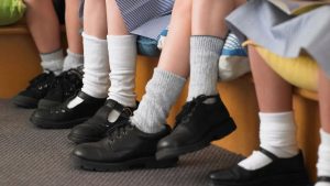 Panduan Memilih Sepatu untuk Anak Sekolah: Awet & Mudah Dirawat