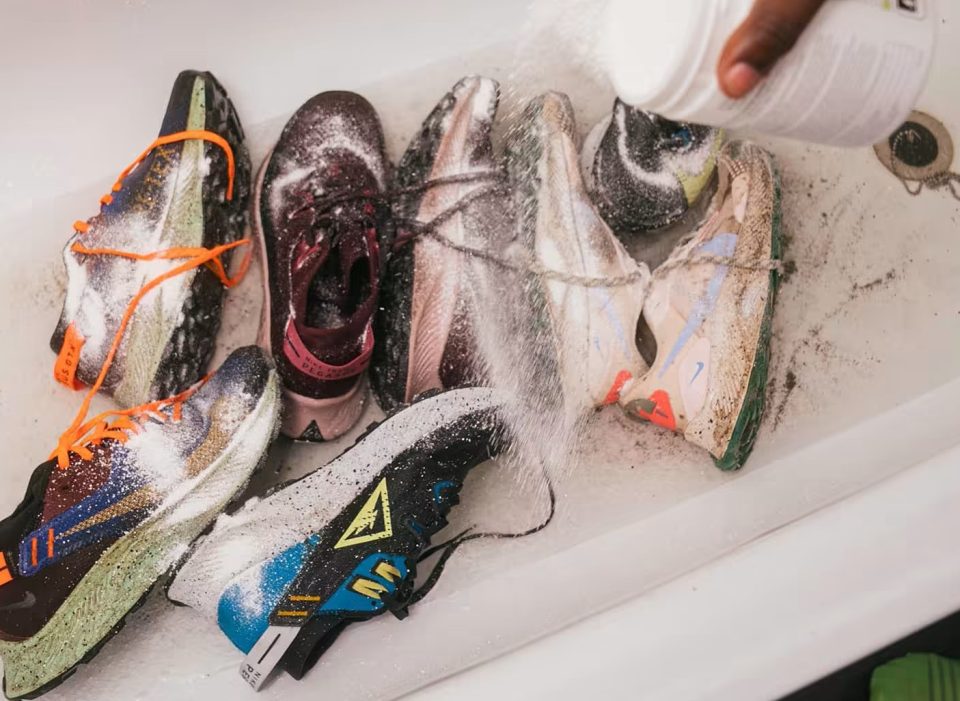 Cuci Sepatu Bintaro - shoeporter