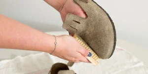 cuci Sepatu Suede - shoeporter